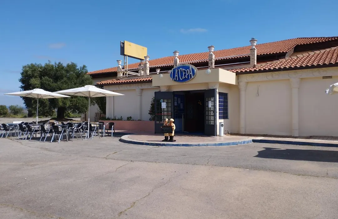 HOTEL Restaurante LA CEPA-1